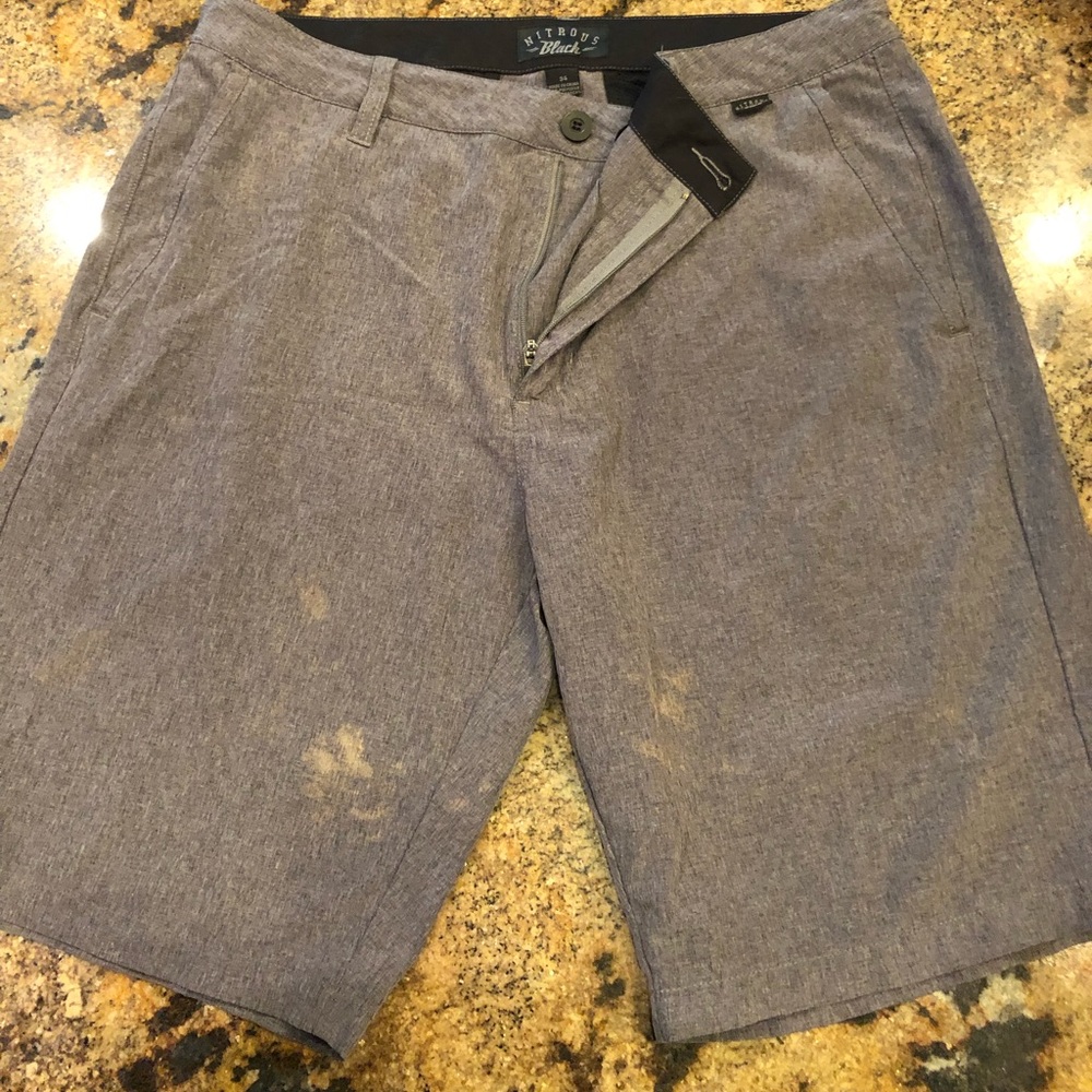 Nitrous Black Men’s Gray Land/Swim Shorts